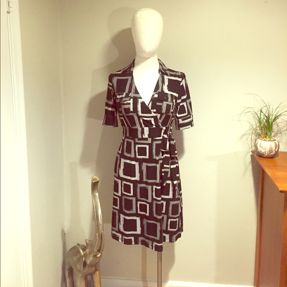 Patterned Faux wrap dress size small